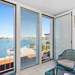 Apartament Blu With Sea View
