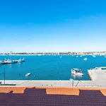 Apartament Blu With Sea View
