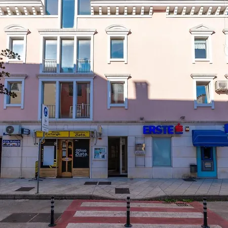 Blu With Sea View Umag