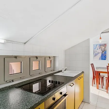 Blu With Sea View Apartment Umag