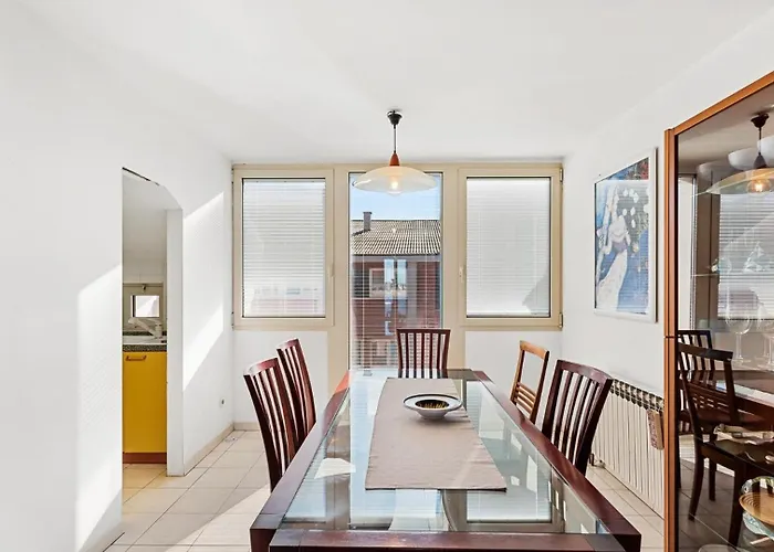 아파트 Blu With Sea View *