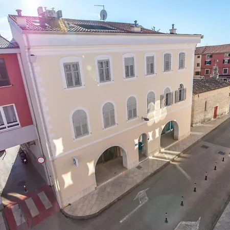 Blu With Sea View Apartament *