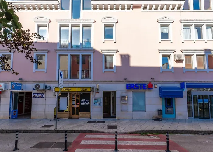 Blu With Sea View Umag