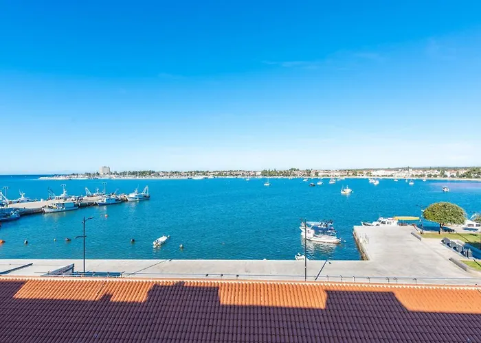 Apartman Blu With Sea View